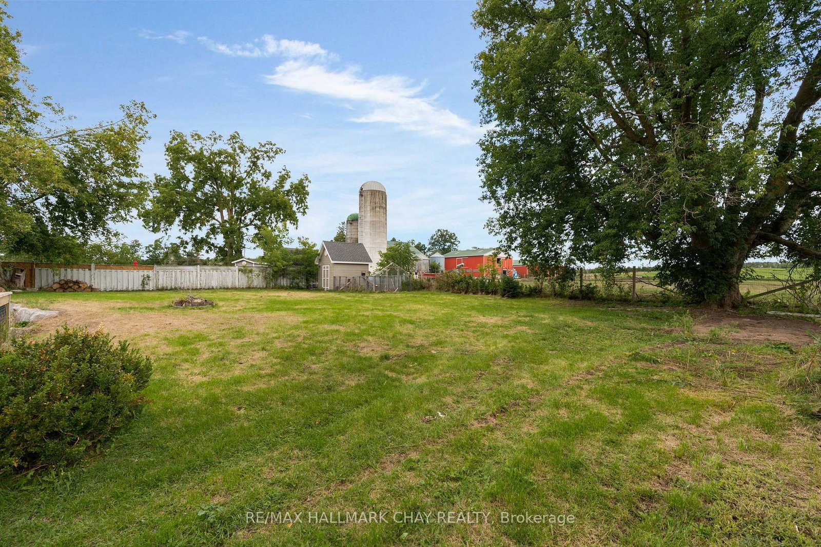 Listing Image 26