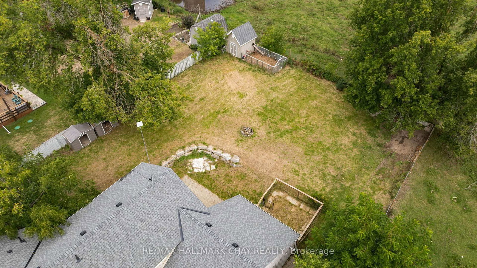 Listing Image 29