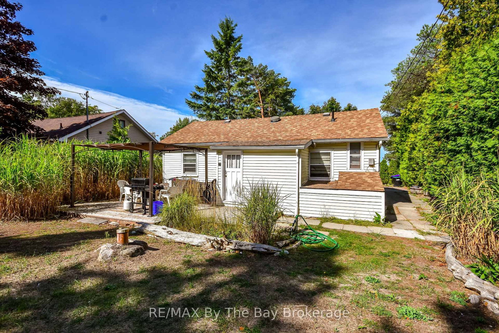 Listing Image 44