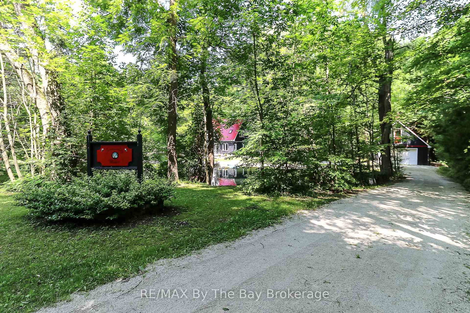 Listing Image 10