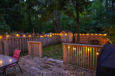 256 Ferndale Drive S — photo 4