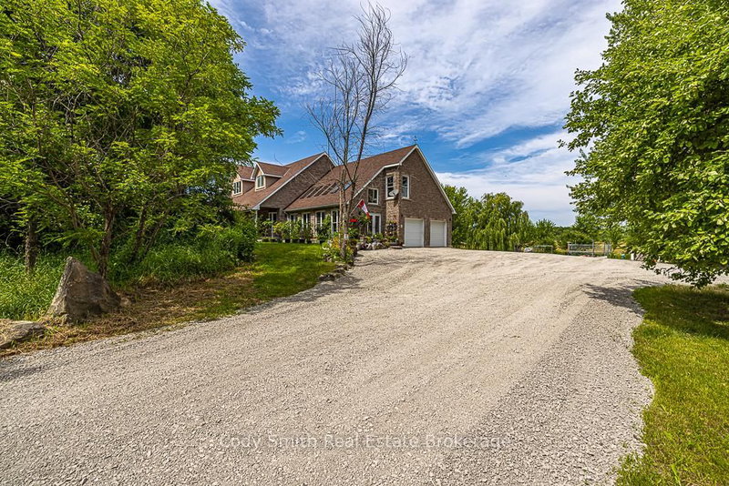 2059 Upper Big Chute Rd, Severn, L0K 1E0 | Image 3