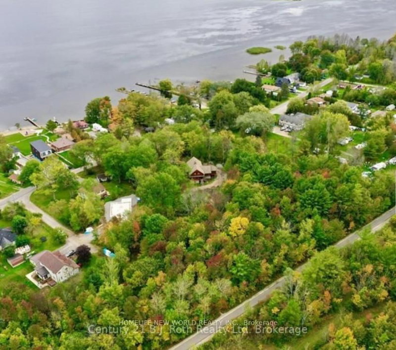 7 Moore Ave, Tay, L0K 2A0 | Image 2