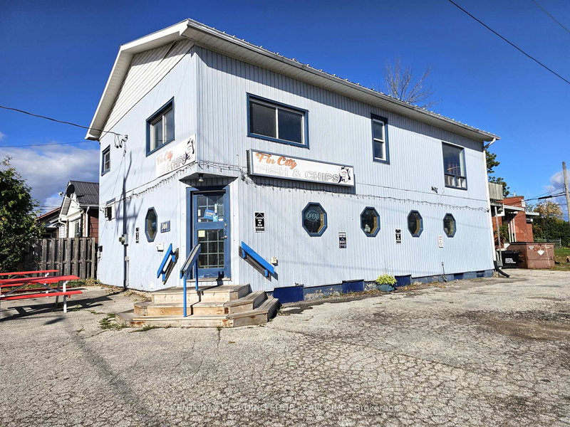 300 James St E, Orillia, L3V 1M2 | Image 2