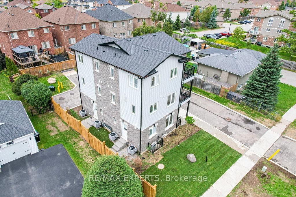 Listing Image 35