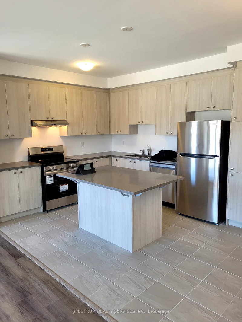 94 Ennerdale St, Barrie, L9J 0G5 | Image 3