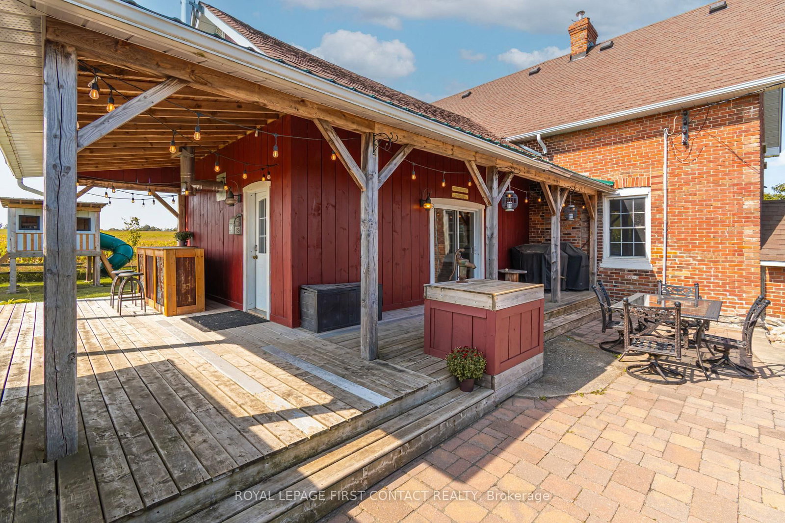 Listing Image 7