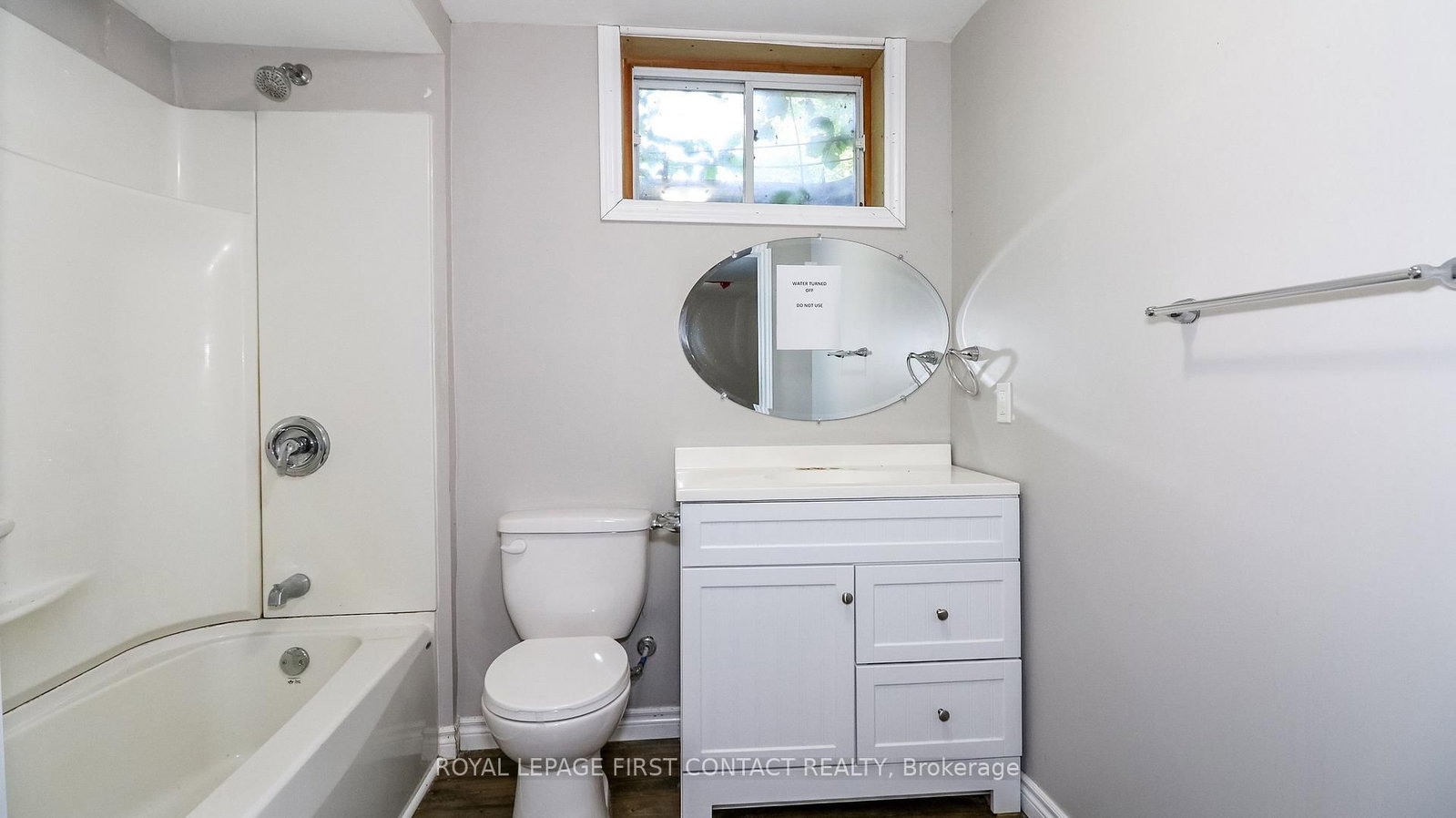 24 Howard Avenue • Tiny, ON photo 32