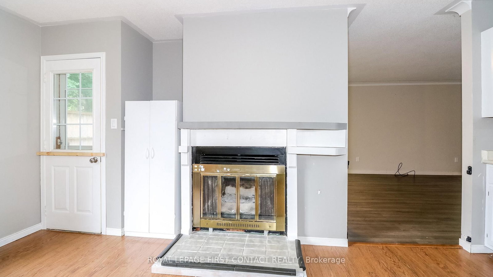 24 Howard Avenue • Tiny, ON photo 8