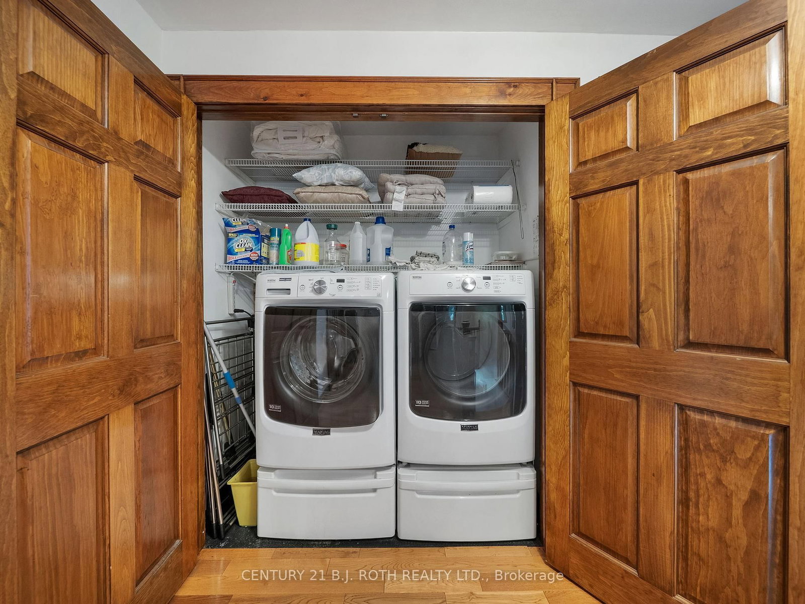 Listing Image 18