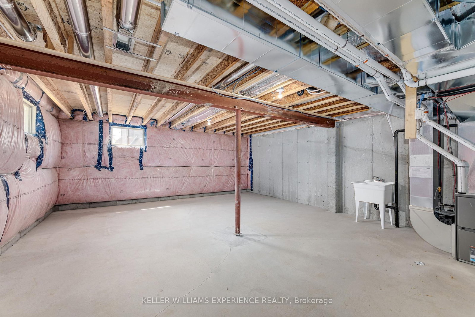 Listing Image 33