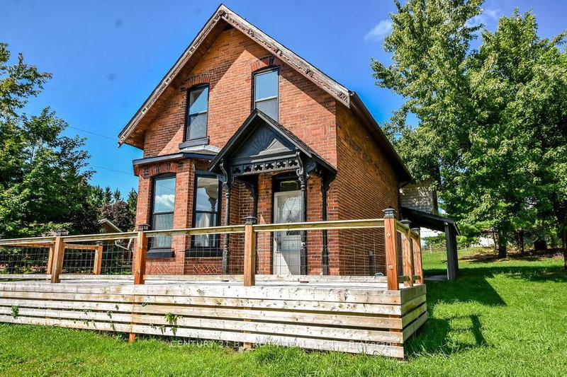 1998 Old Barrie Rd E, Oro-Medonte, L0L 1T0 | Image 3