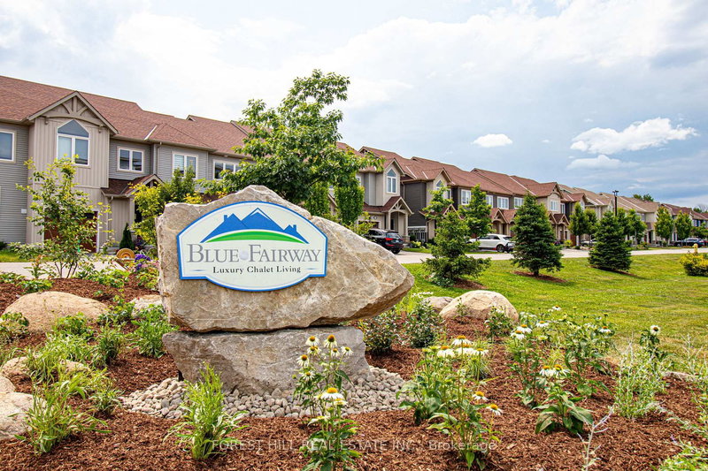 17 Gregory Ave, Collingwood, L9Y 0Z5 | Image 2