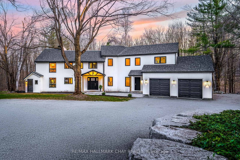 1359 Old Barrie Rd E, Oro-Medonte, L0L 1T0 | Image 2