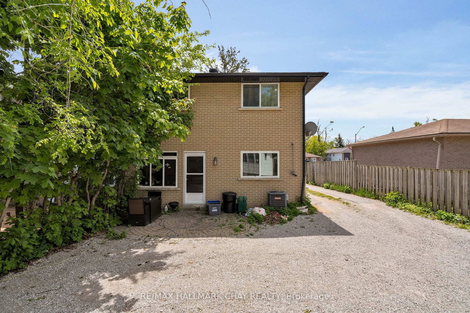 Listing Image 28