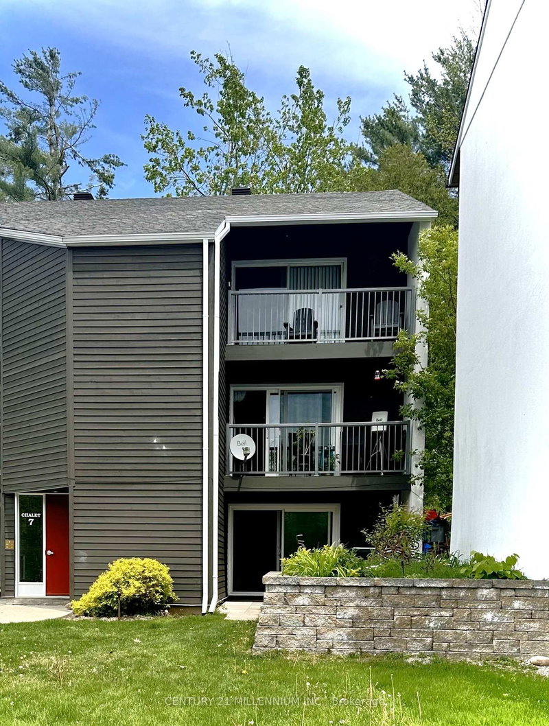 114 - 1102 Horseshoe Valley Rd W, Oro-Medonte, L4M 4Y8 | Image 2