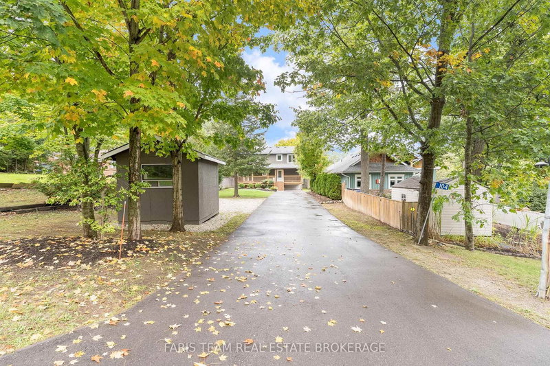 104 Knox Rd E, Wasaga Beach, L9Z 2T5 | Image 3