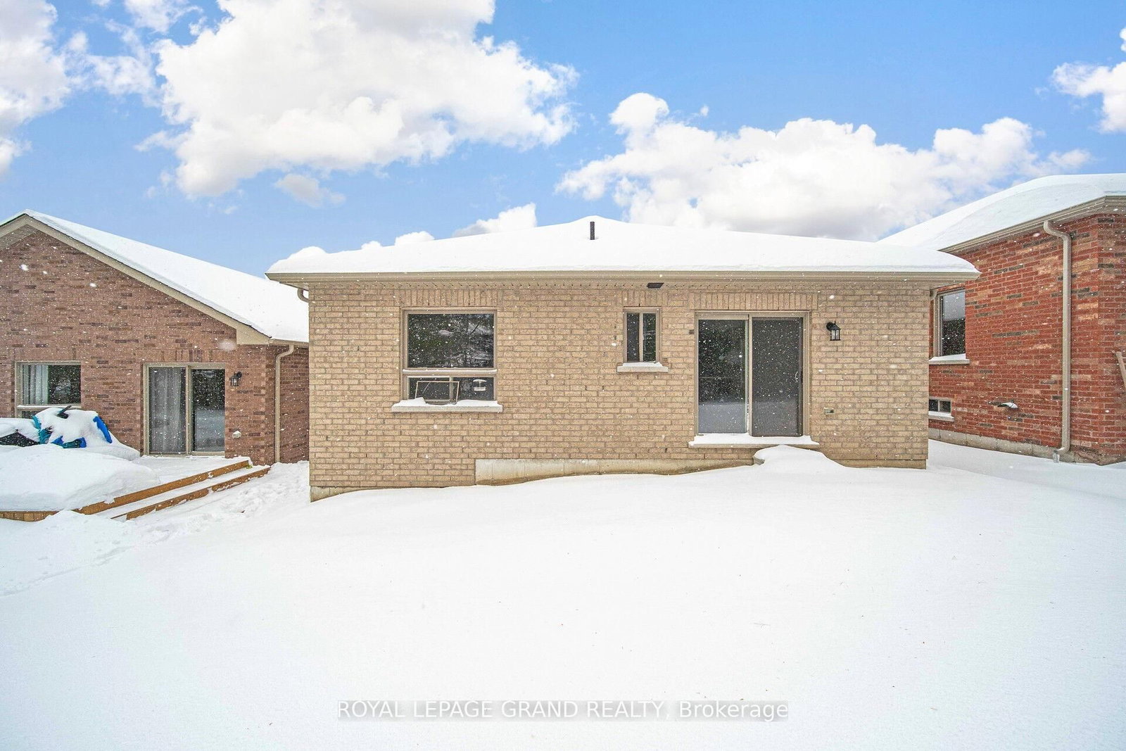 Listing Image 33