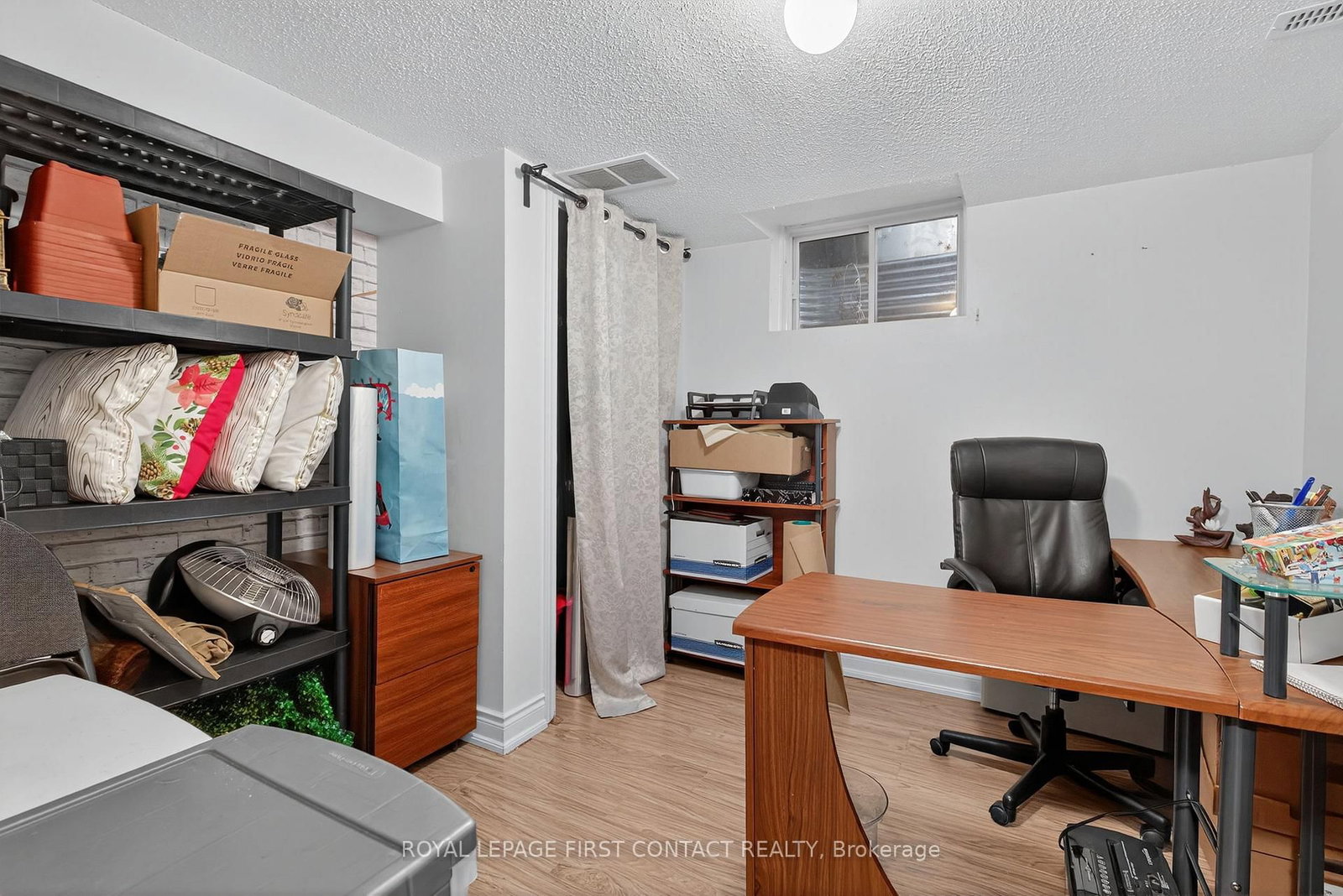Listing Image 37