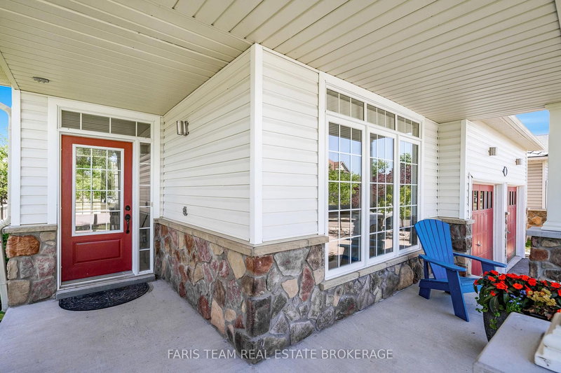 26 Barrington Tr, Collingwood, L9Y 0G1 | Image 3