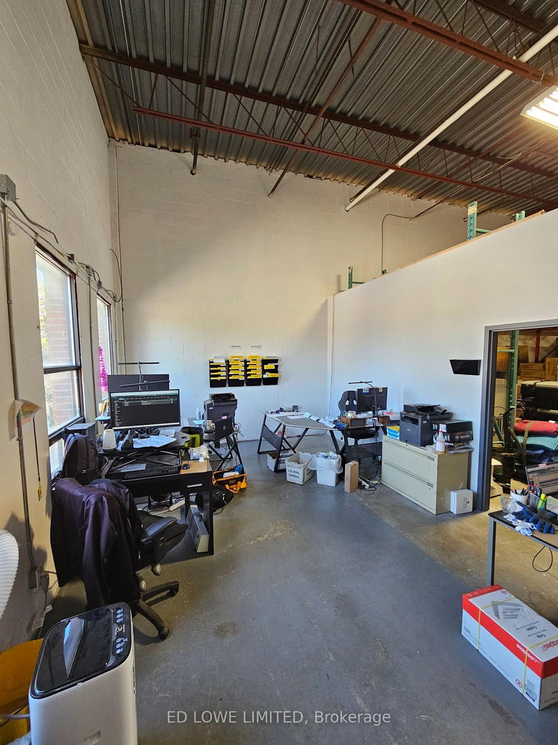 14 - 33 ALLIANCE Blvd, Barrie, L4M 5K2 | Image 2