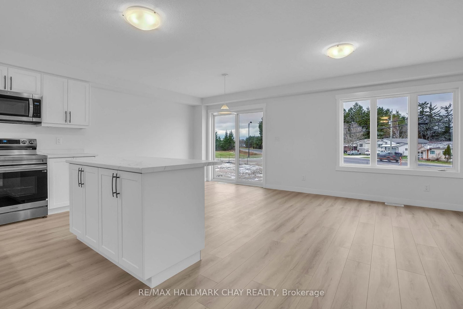 Townhouse for sale at Lot 12 169 Queen Street, Springwater, Ontario, L0L 1P0 - Elmvale - MLS: S12468389