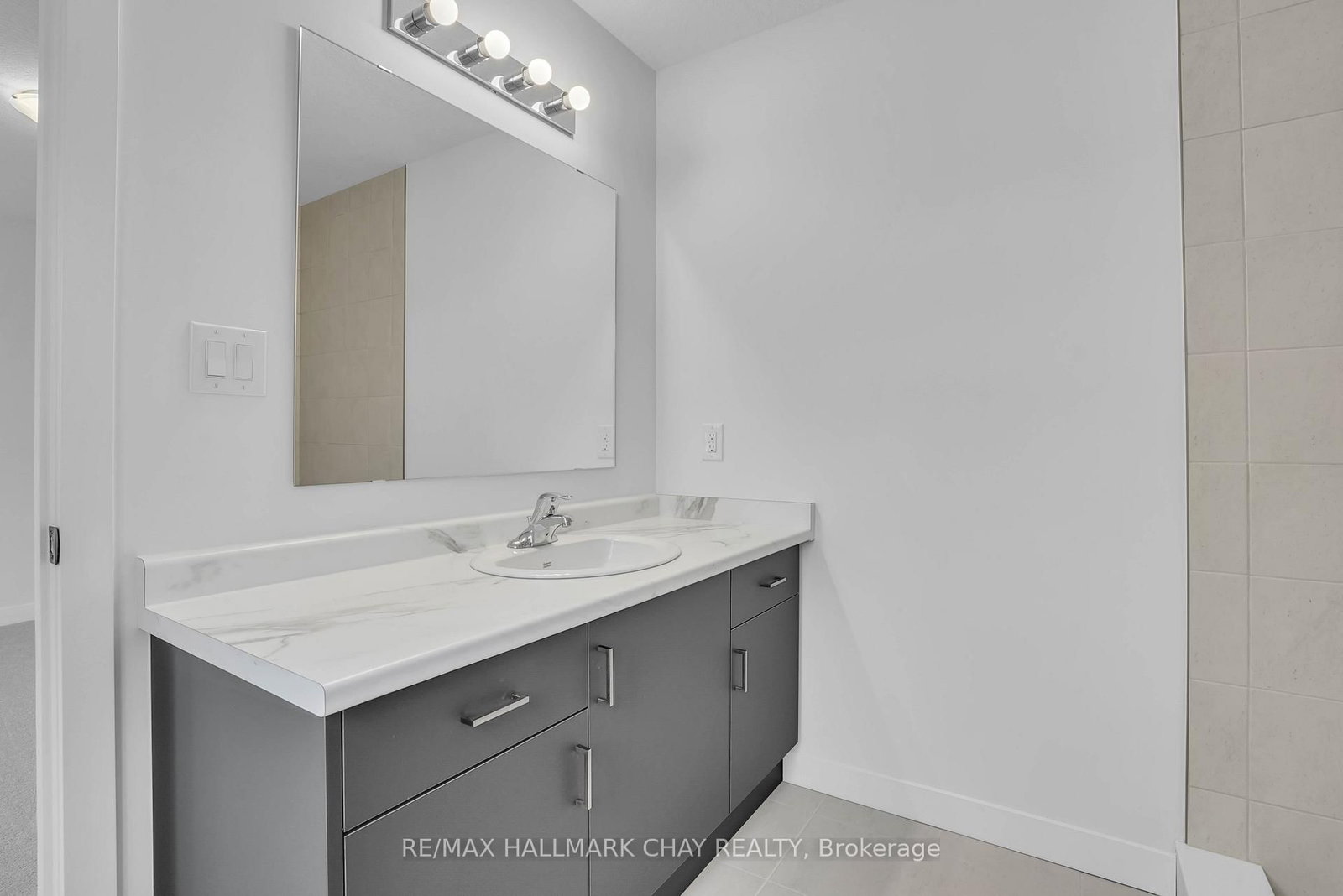 Townhouse for sale at Lot 12 169 Queen Street, Springwater, Ontario, L0L 1P0 - Elmvale - MLS: S12468389