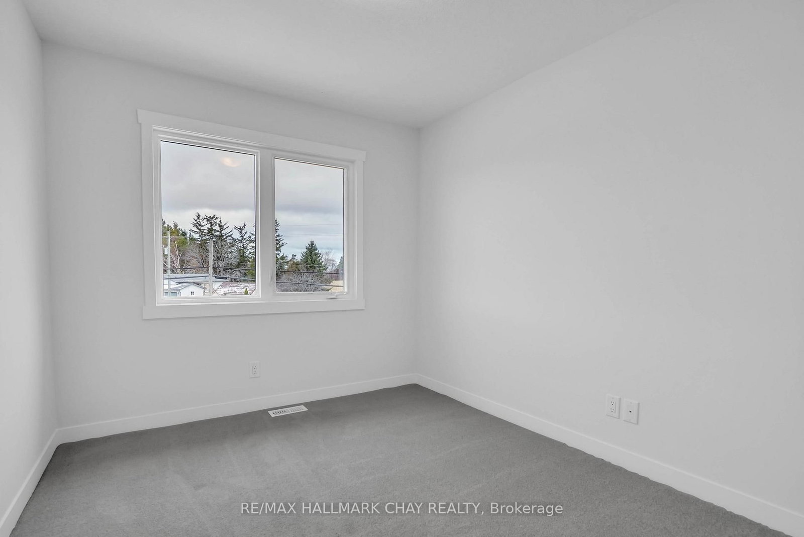 Townhouse for sale at Lot 12 169 Queen Street, Springwater, Ontario, L0L 1P0 - Elmvale - MLS: S12468389