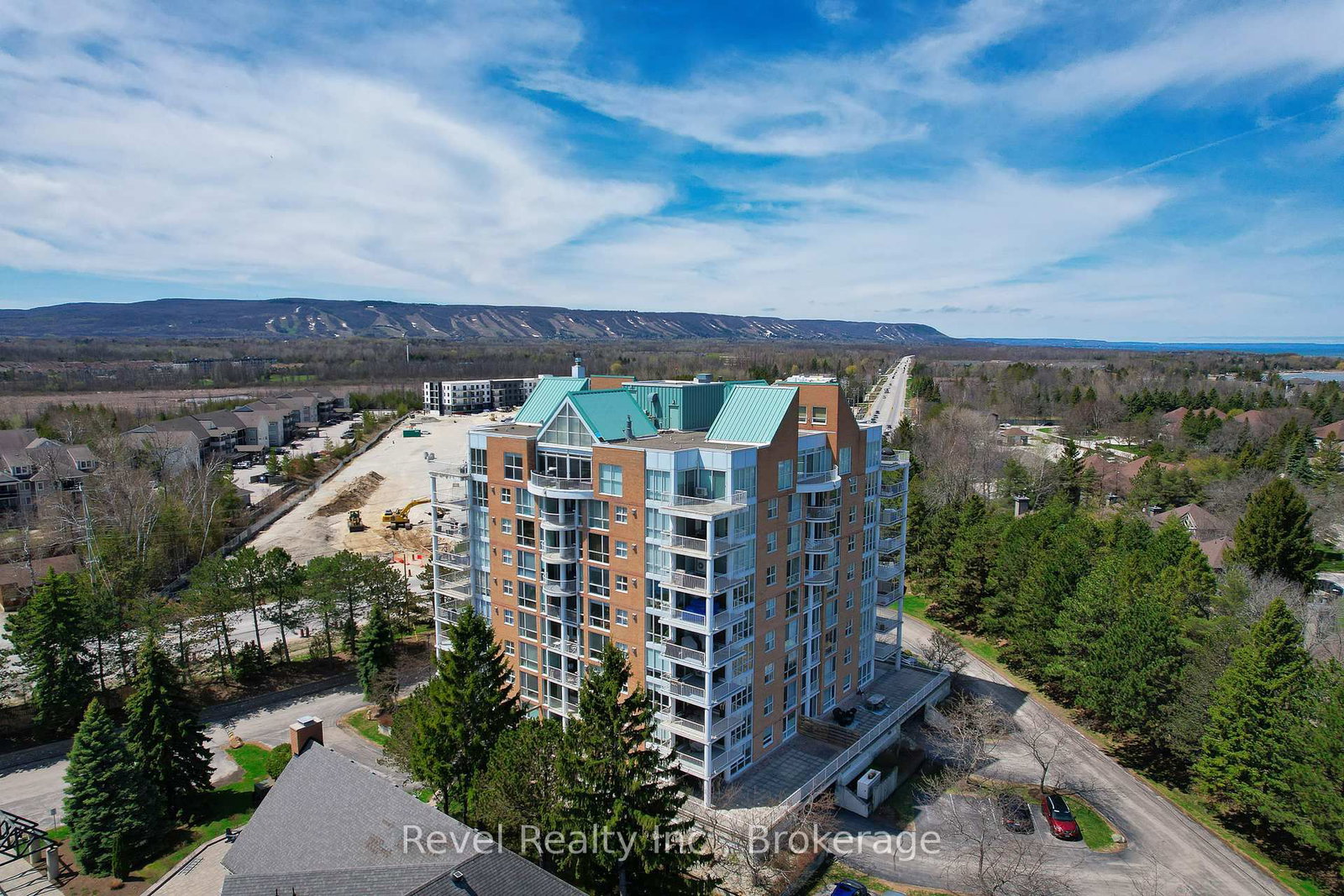 24 Ramblings Way, Unit 305 - Photo 14