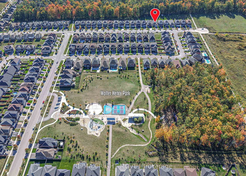 2997 Stone Ridge Blvd, Orillia, L3V 8J5 | Image 3