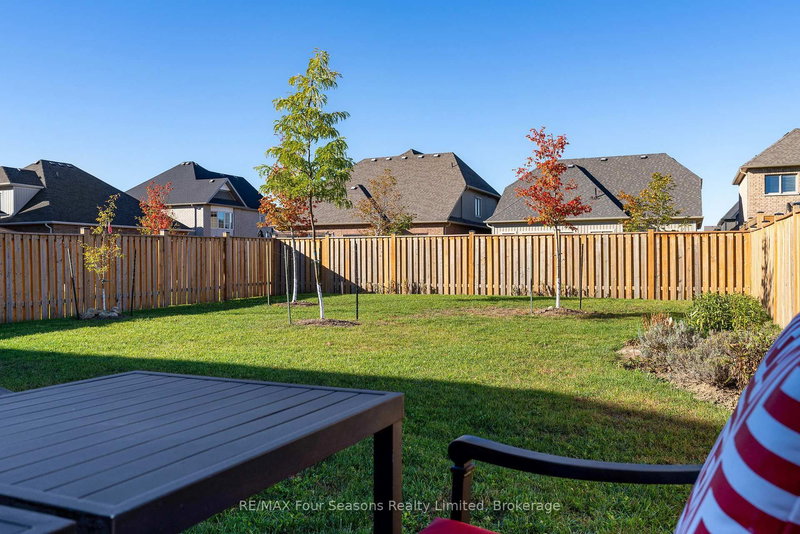 32 DEY Dr, Collingwood, L9Y 2P7 | Image 3