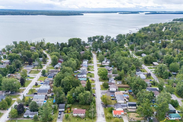 3392 Coronation Avenue