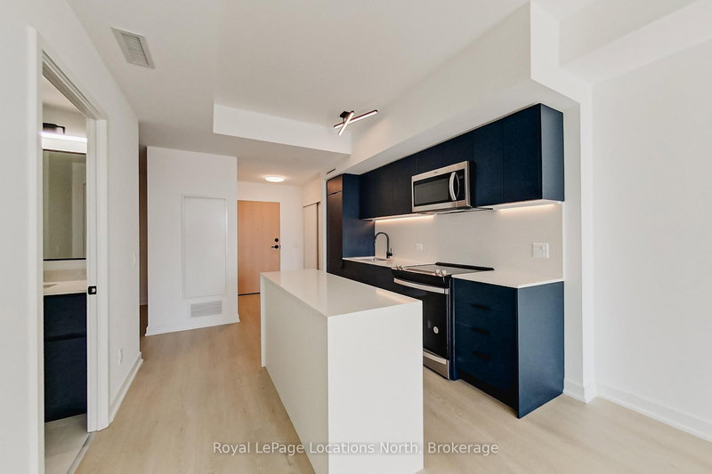 407 - 31 Huron St, Collingwood, L9Y 5T7 | Image 3