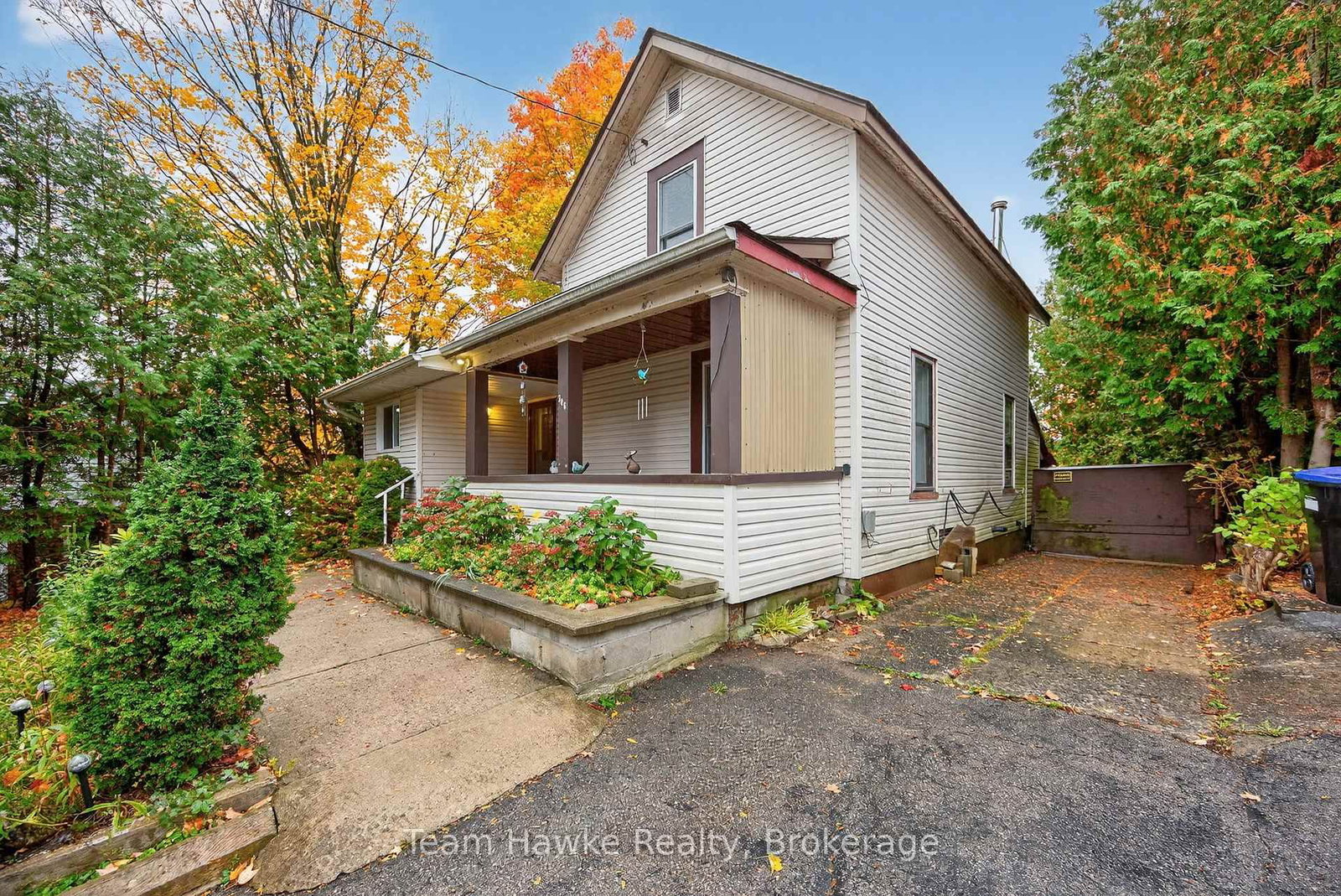 Listing Image 5