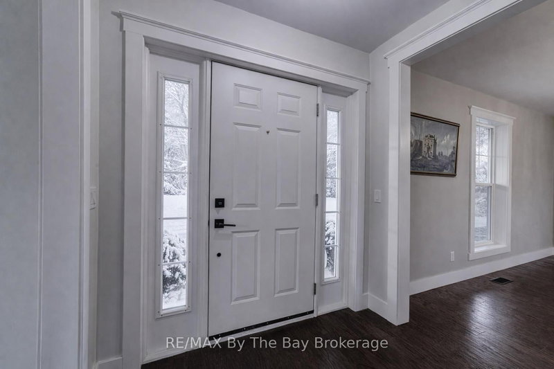 1595 County 42 Rd, Clearview, L0M 1S0 | Image 3