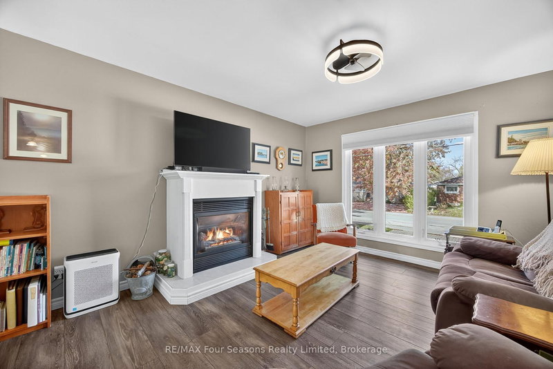 7 Batteaux Rd, Clearview, L0M 1P0 | Image 3