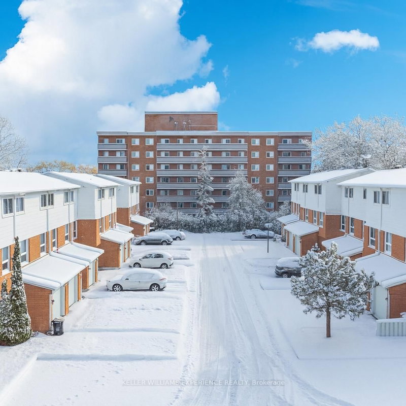 8 - 237 Steel St, Barrie, L4M 2H1 | Image 2