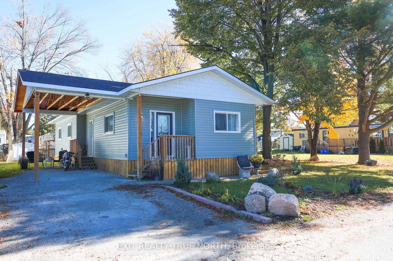 19 Vic's Rd, Midland, L4R 0B9 | Image 2