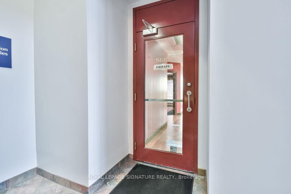 19 Front Street N, Unit 100 - Photo 12