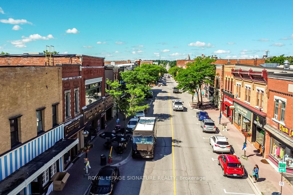 19 Front Street N, Unit 100 - Photo 3