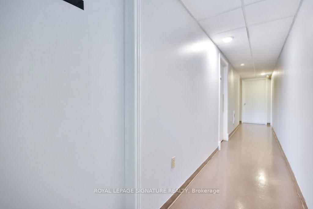 19 Front Street N, Unit 202 - Photo 9