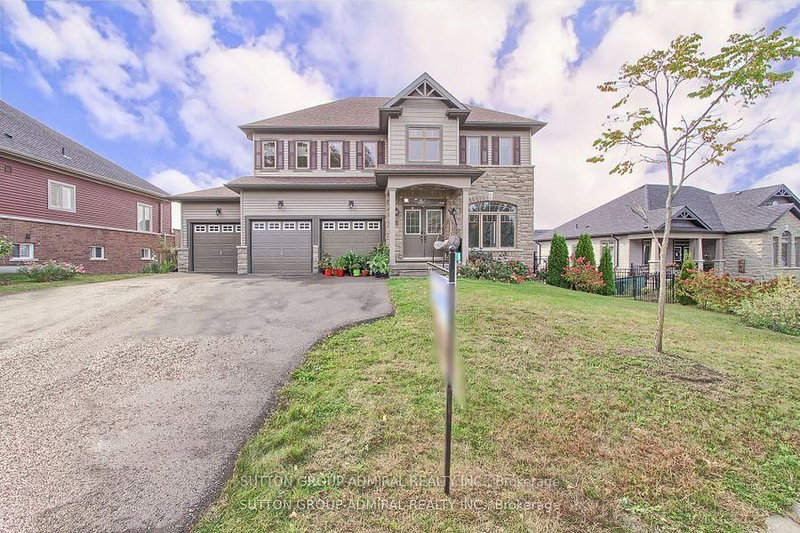 26 Oakmont Ave, Oro-Medonte, L0L 2L0 | Image 2