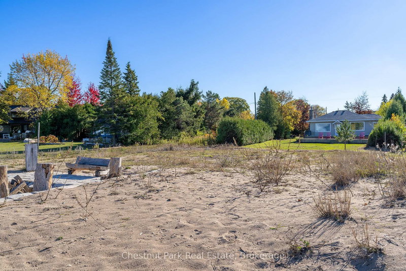 35 St. Clair St, Collingwood, L9Y 5N6 | Image 2