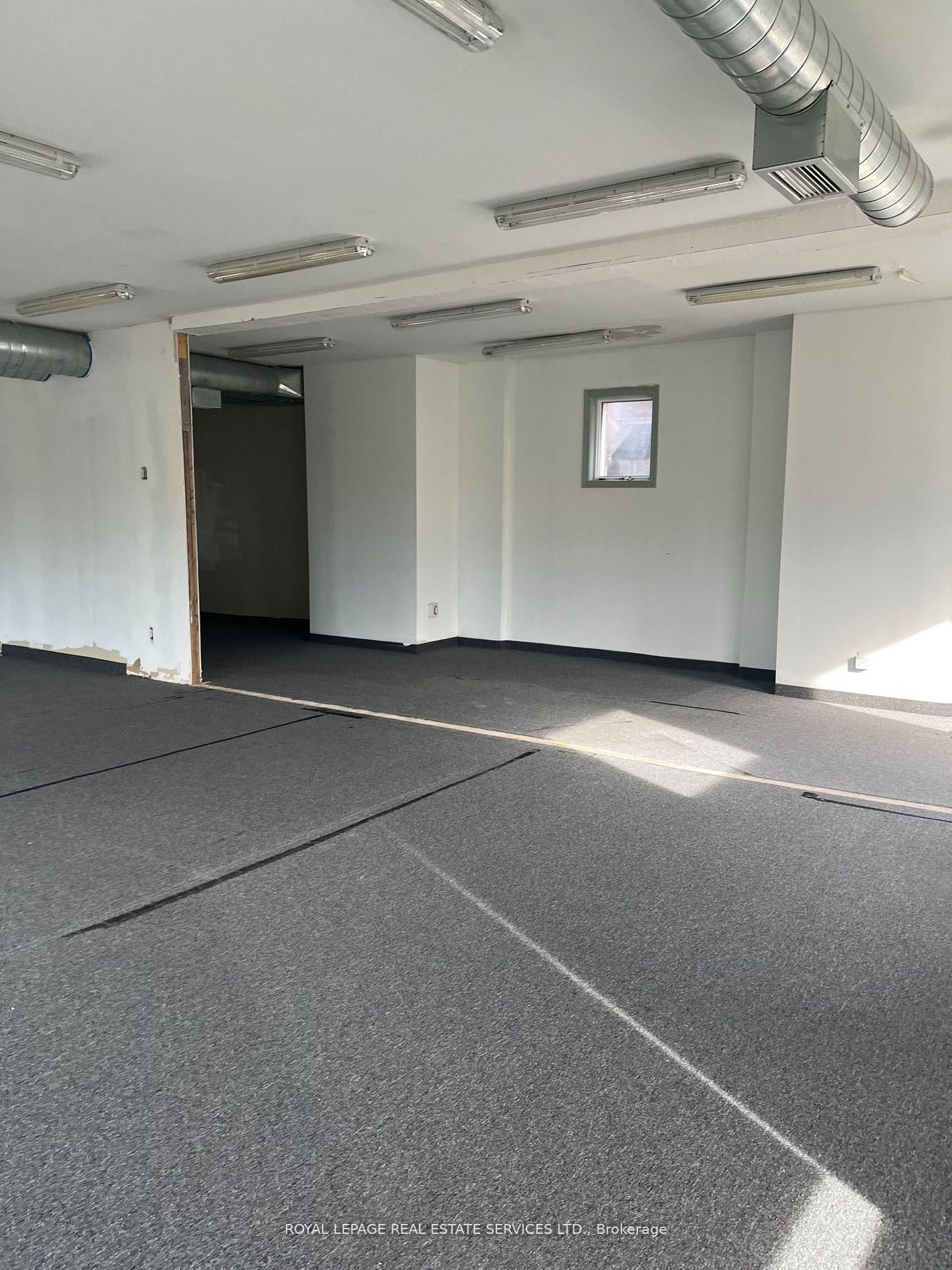 82 Mississaga Street E, Unit Upper 3rd Floor - Photo 4