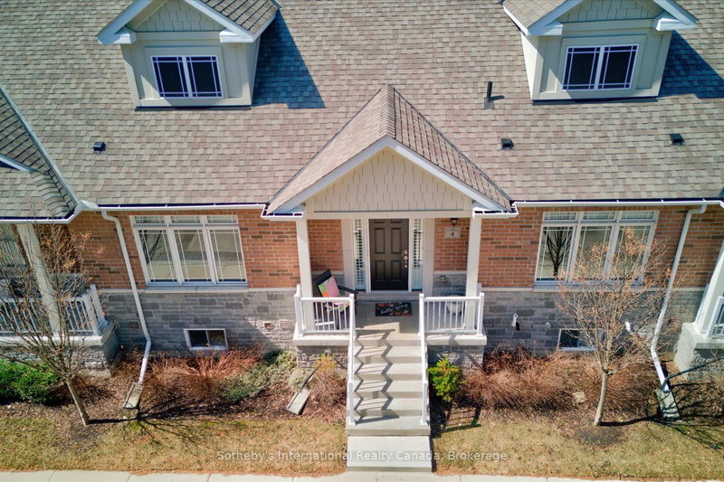 4 Emerson Mews, Collingwood, L9Y 2X4 | Image 2