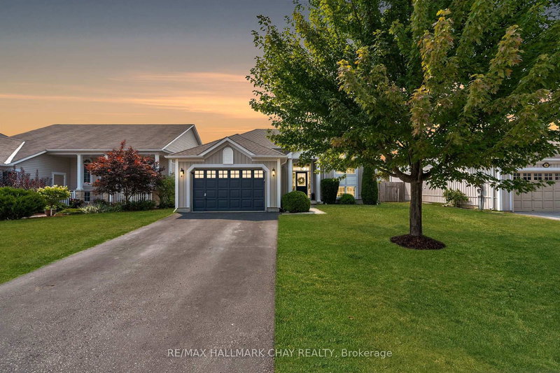 204 Forest Cres, Clearview, L0M 1S0 | Image 2