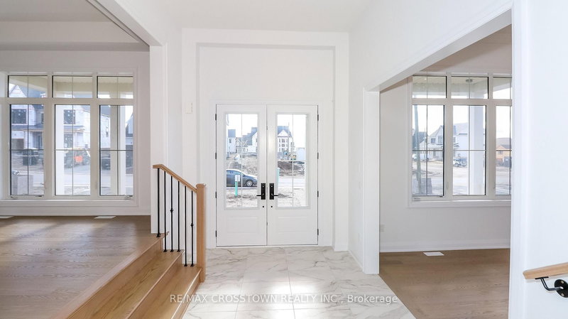 26 Pearsall Pl, Oro-Medonte, L0L 2L0 | Image 2