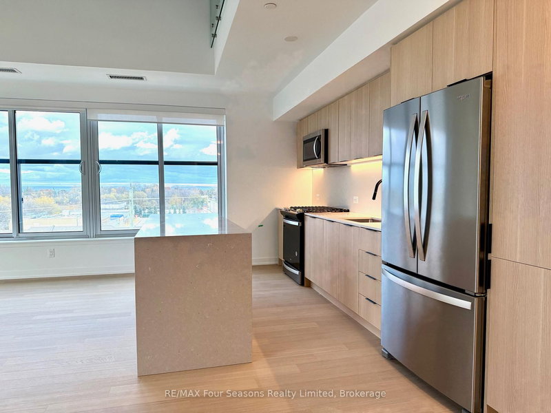 604 - 31 Huron St, Collingwood, L9Y 5T7 | Image 3