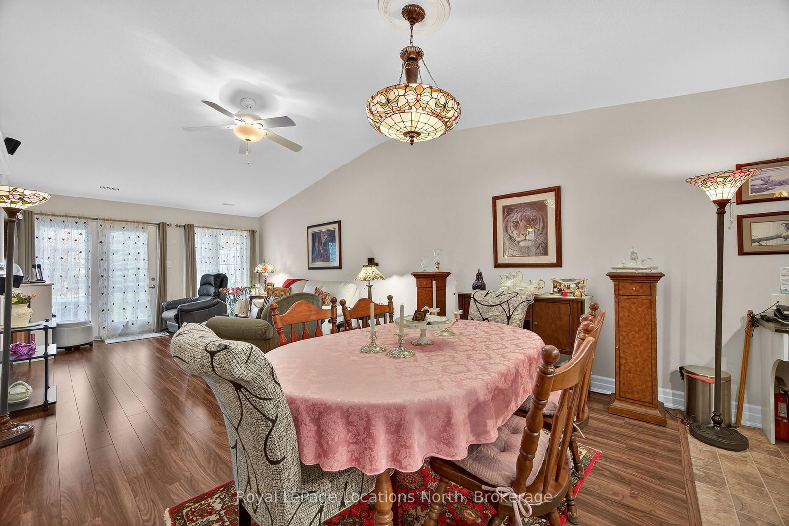 Townhouse for sale at 19 Chestnut Lane, Wasaga Beach, Ontario, L9Z 0G4 - Wasaga Beach - MLS: S12523074