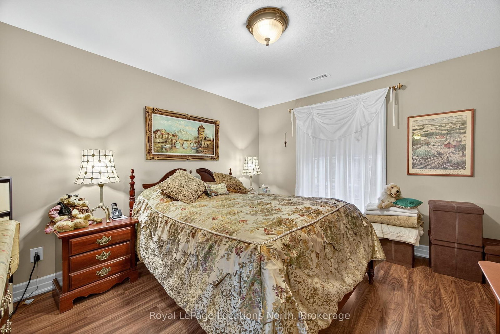 Townhouse for sale at 19 Chestnut Lane, Wasaga Beach, Ontario, L9Z 0G4 - Wasaga Beach - MLS: S12523074